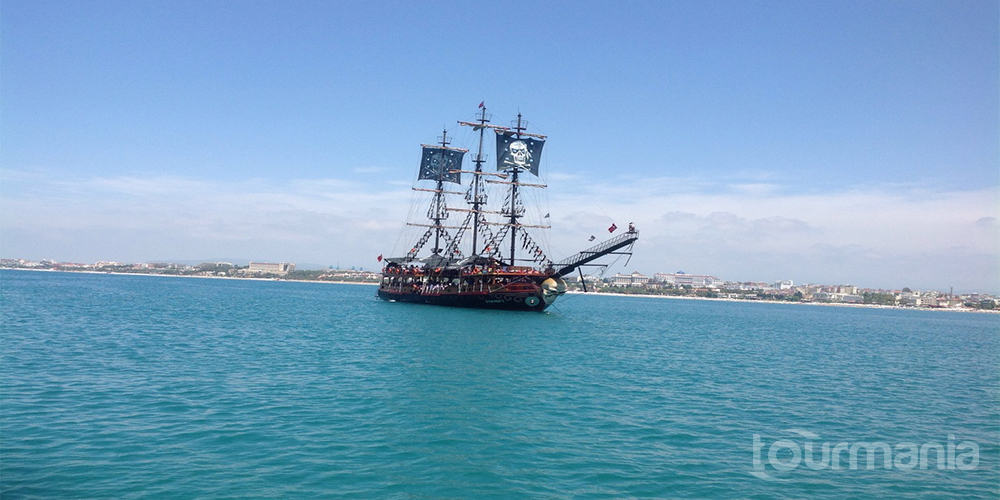 Pirate Boat Trip in Side