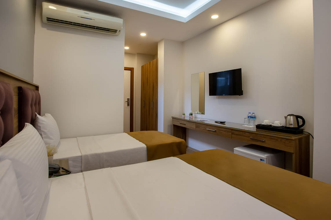 West Palace Hotel