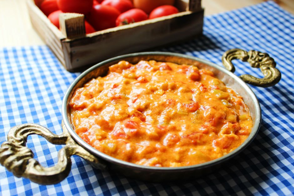 Menemen - Spicy Turkish Omelette