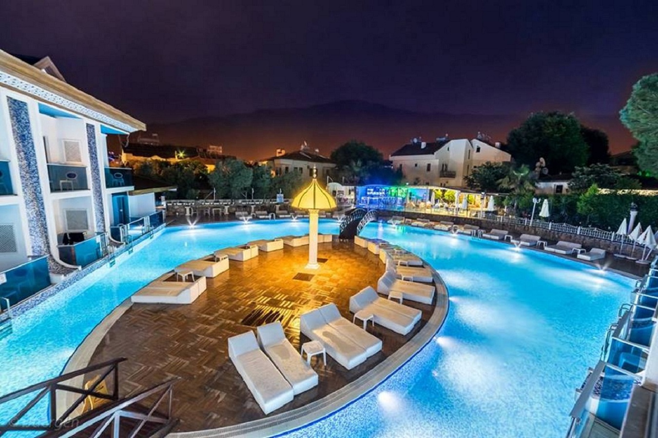 Ocean Blue High Class Hotel & Spa