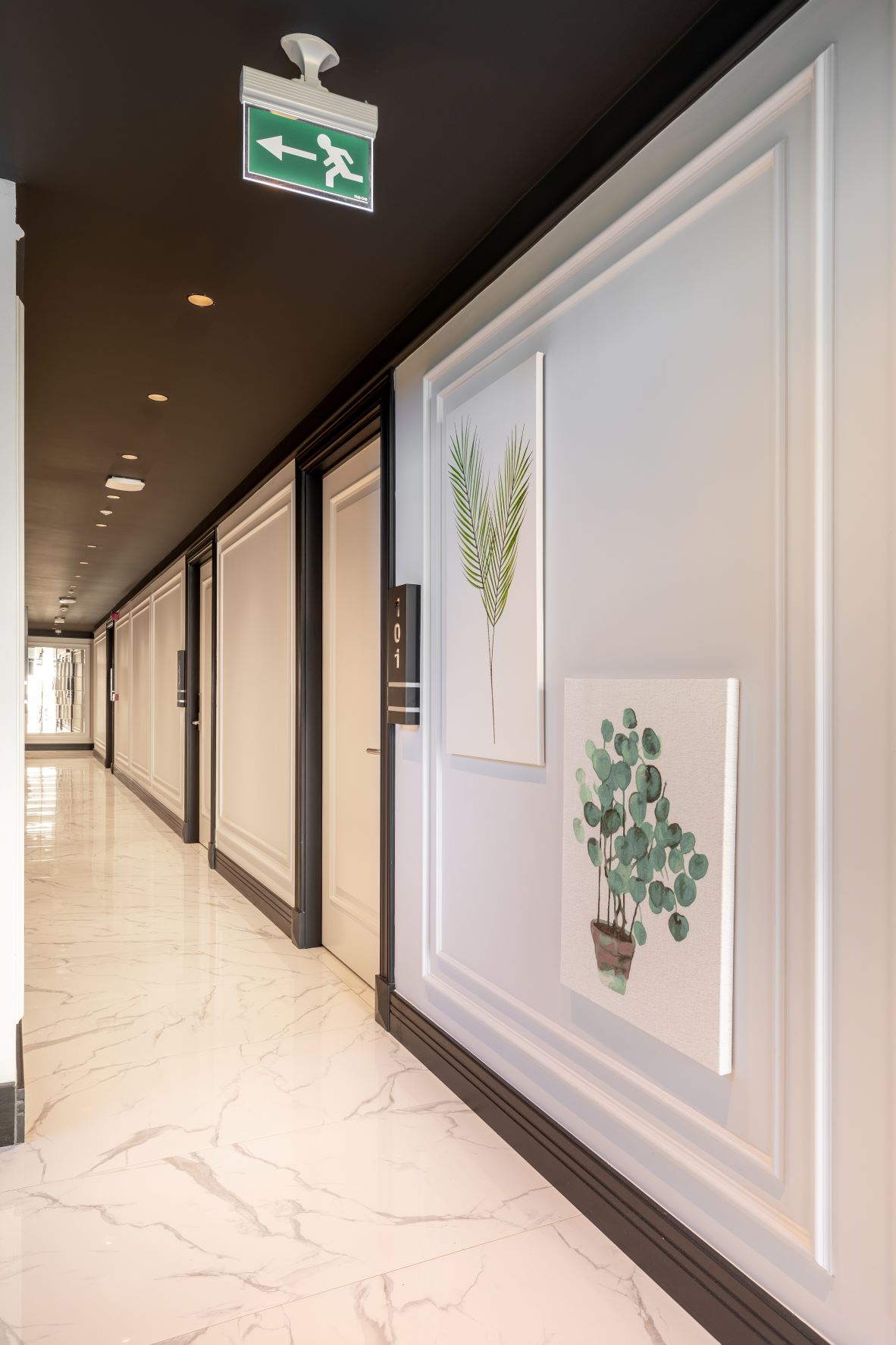 Motif Hotel