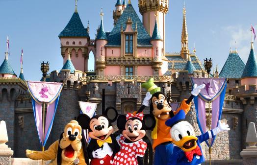 Disneyland Paris Turu Türk Havayolları ile 4 Gece 5 Gün