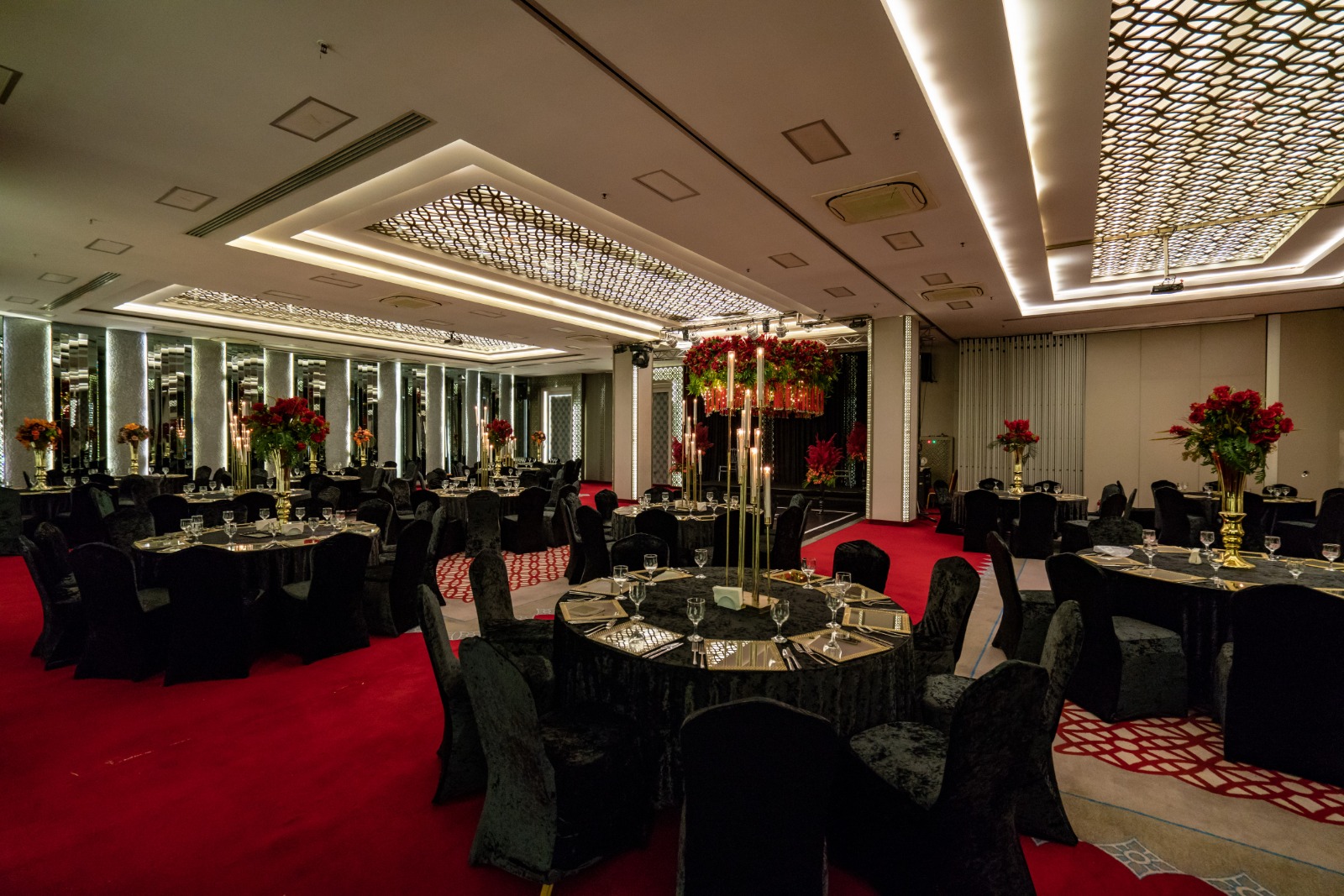 Demonti Otel