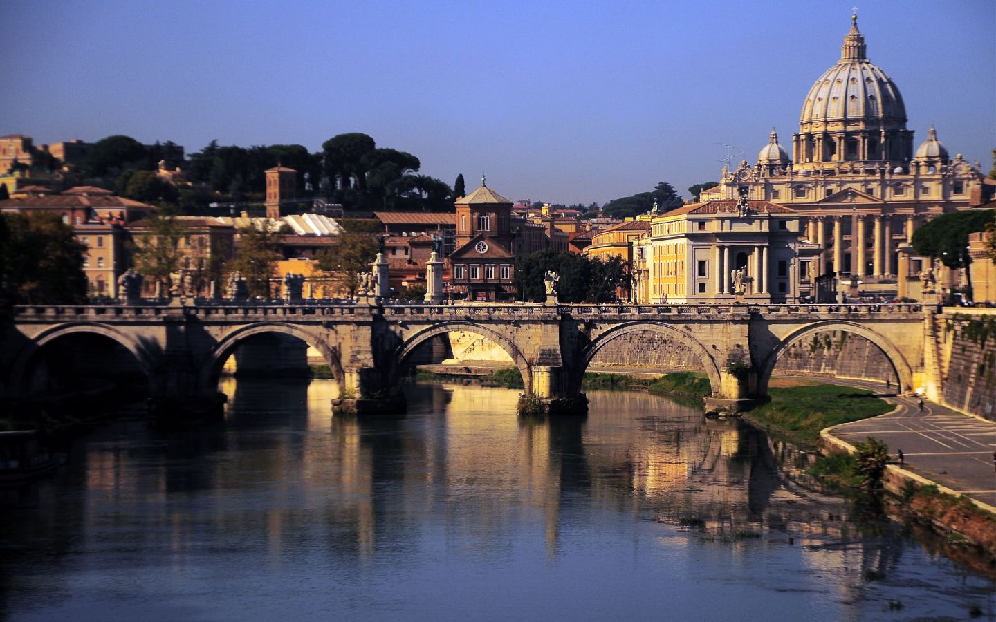 Roma Turu Kurban Bayramı Özel AnadoluJet Havayolları İle 3 Gece