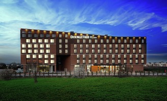 Bureau Hotel 